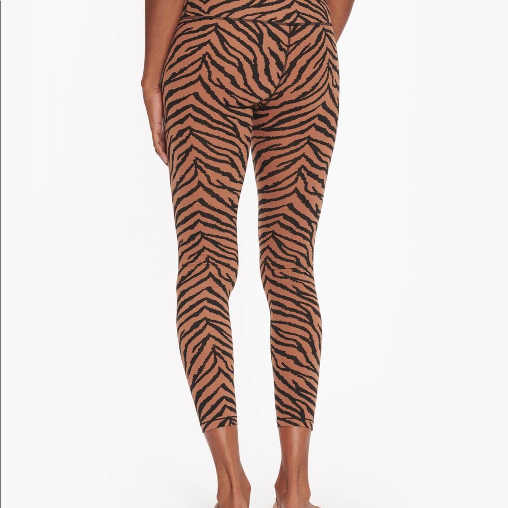 Varley Brown Zebra Century Leggings Sz M - Picture 2 of 6